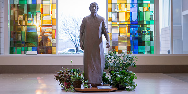 Statue