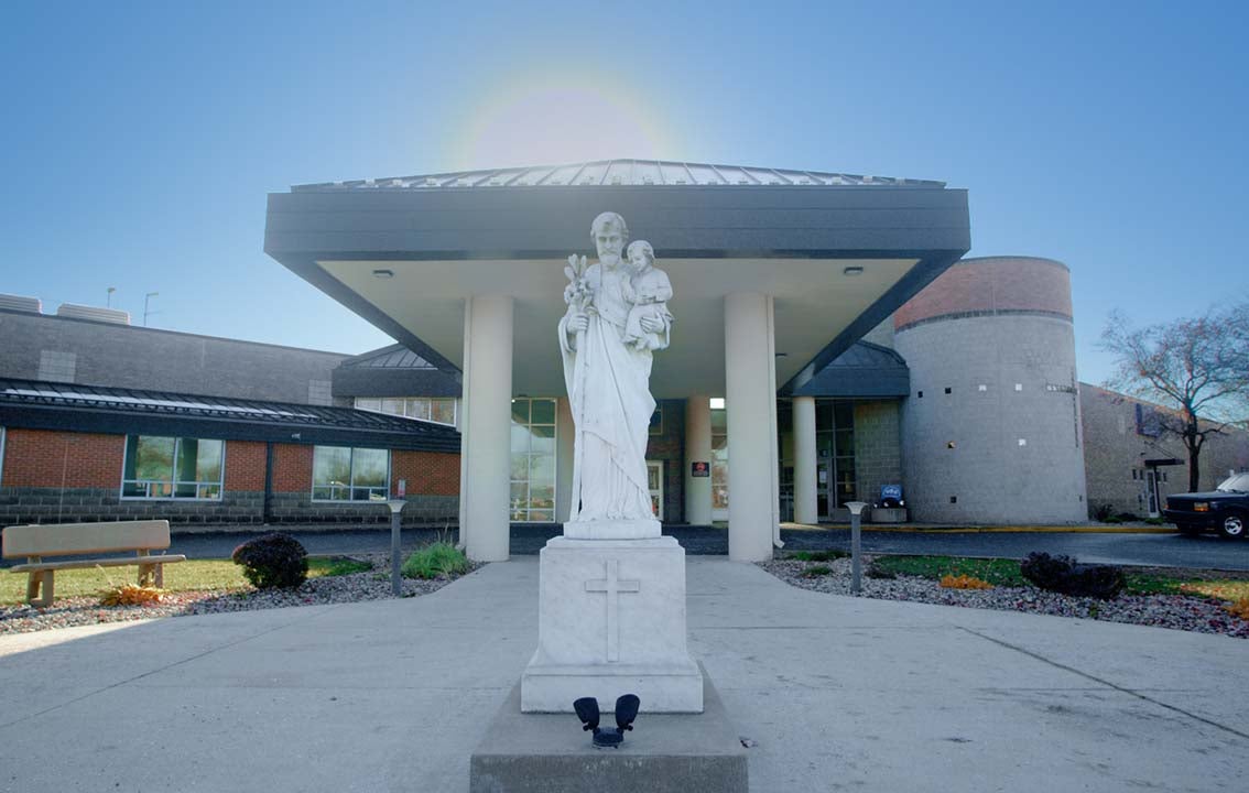 Saint Joseph Plymouth Medical Center building